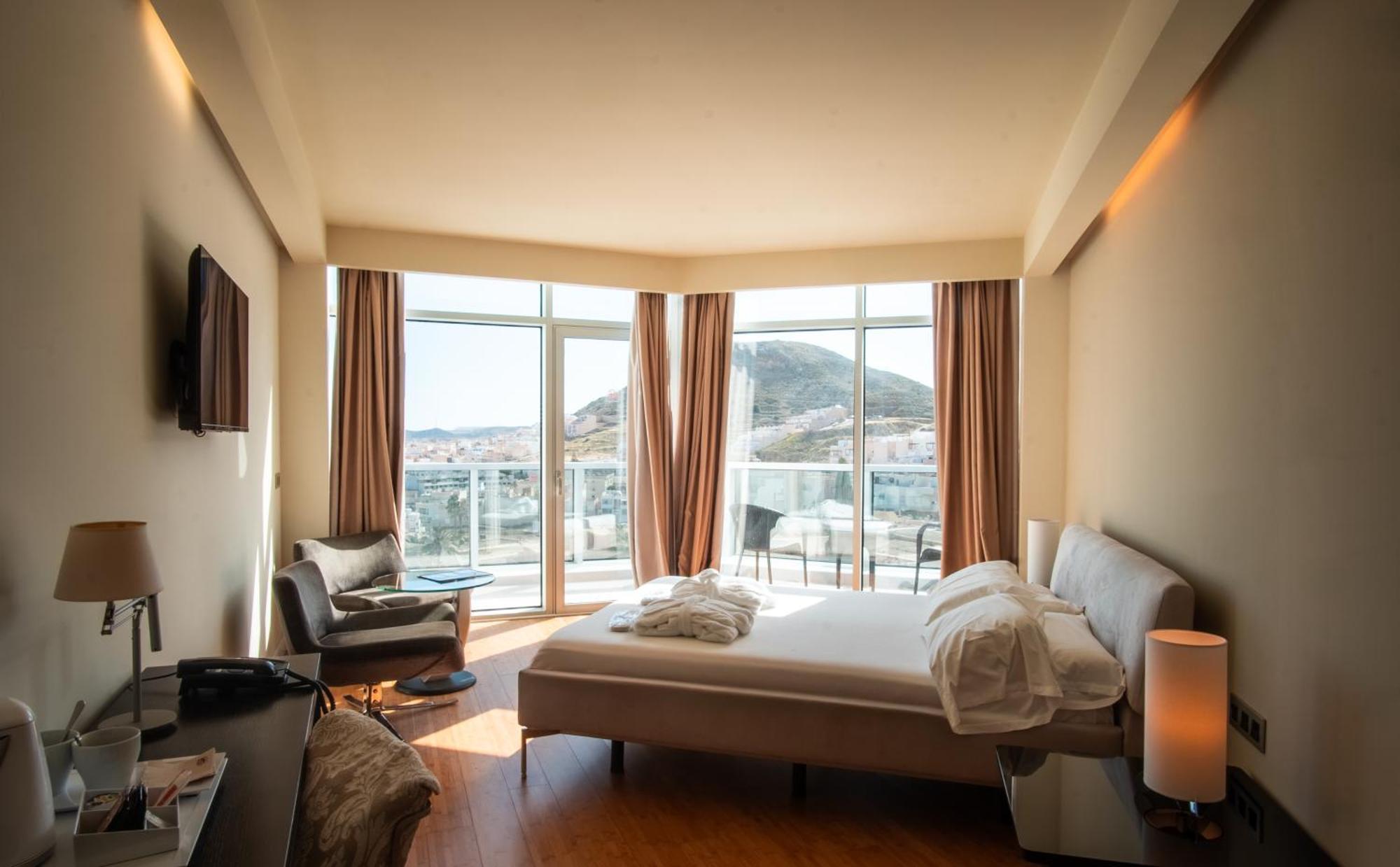 Hotel Carboneras Cabo De Gata ภายนอก รูปภาพ